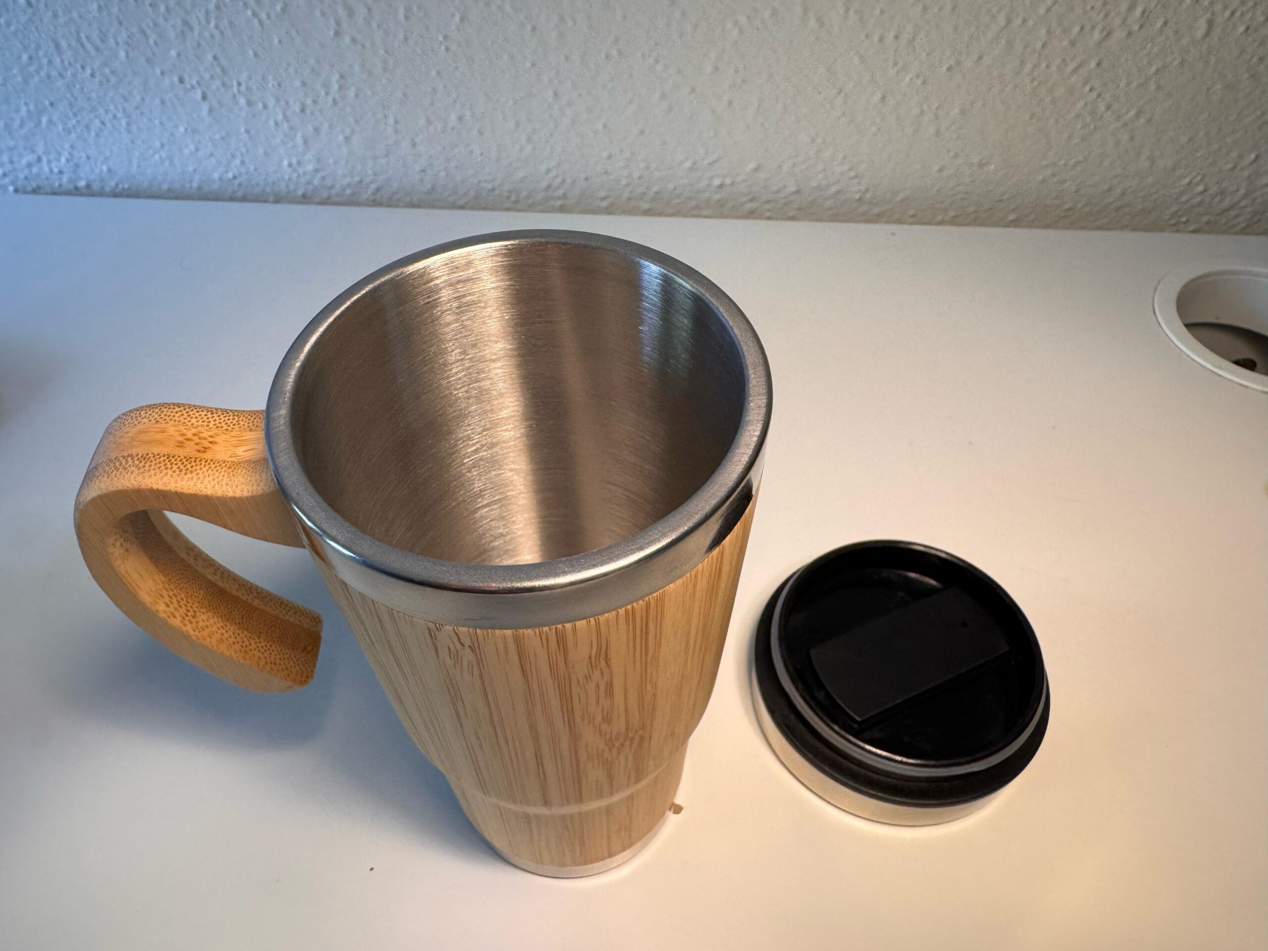 Eco Friendly Bamboo Travel Mug with Stainless Steel Interior – 16 oz Reusable Coffee Cup with Handle & Spill-Resistant Lid - Image 10